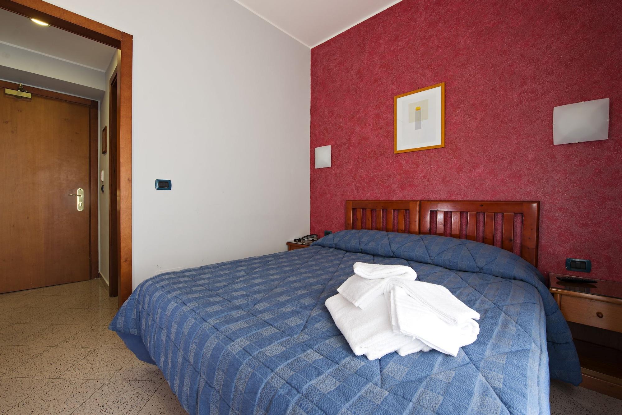 Hotel Ercoli House โรม ภายนอก รูปภาพ