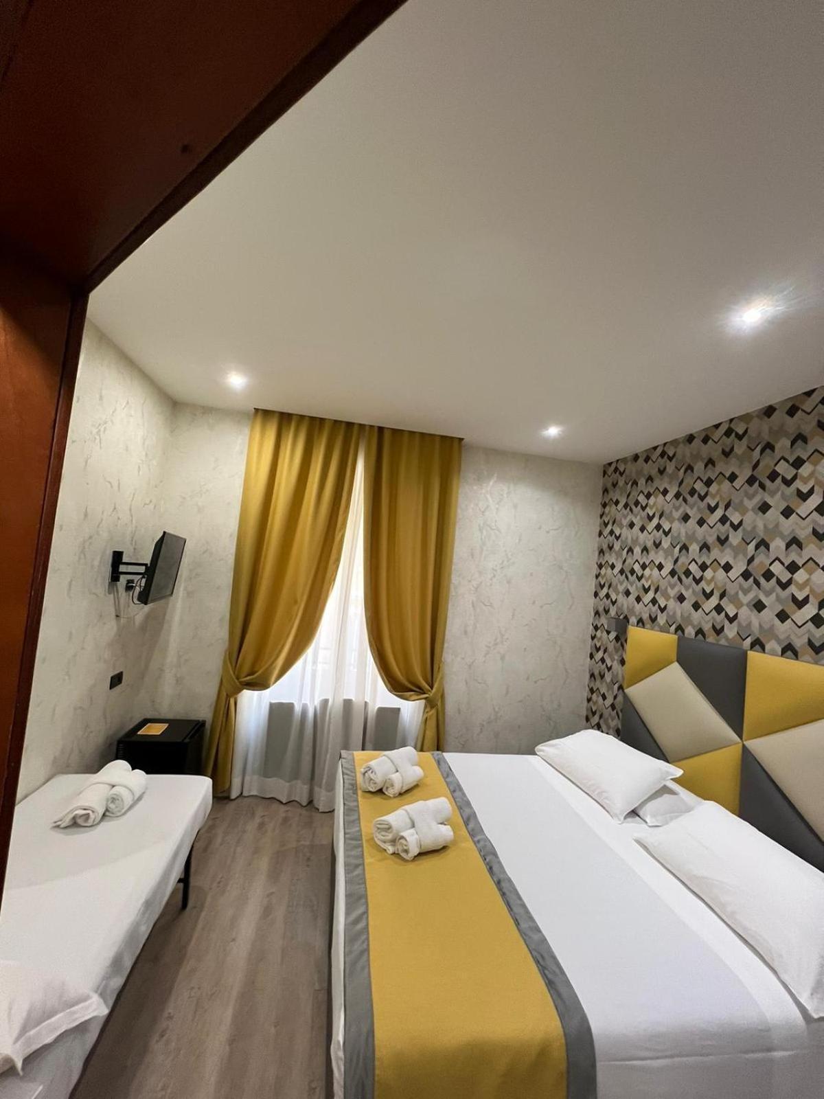 Hotel Ercoli House โรม ภายนอก รูปภาพ