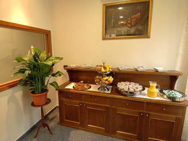 Hotel Ercoli House โรม ภายนอก รูปภาพ